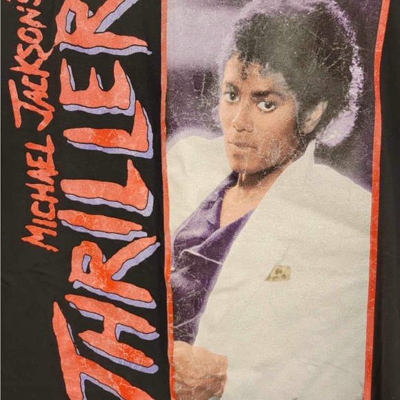 Michael Jackson's THRILLER t-shirt EUC size XL - Picture 3 of 5